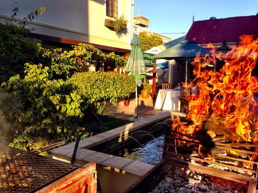 Turnberry Boutique Hotel Oudtshoorn Exterior photo