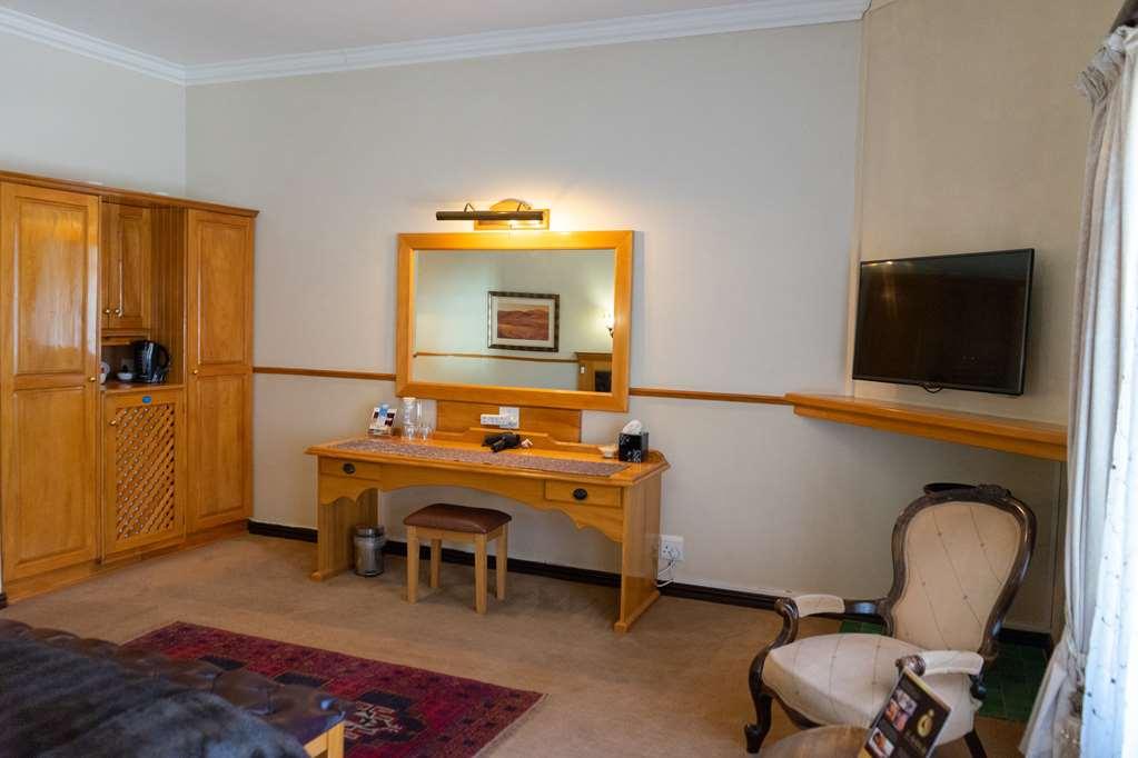 Turnberry Boutique Hotel Oudtshoorn Room photo